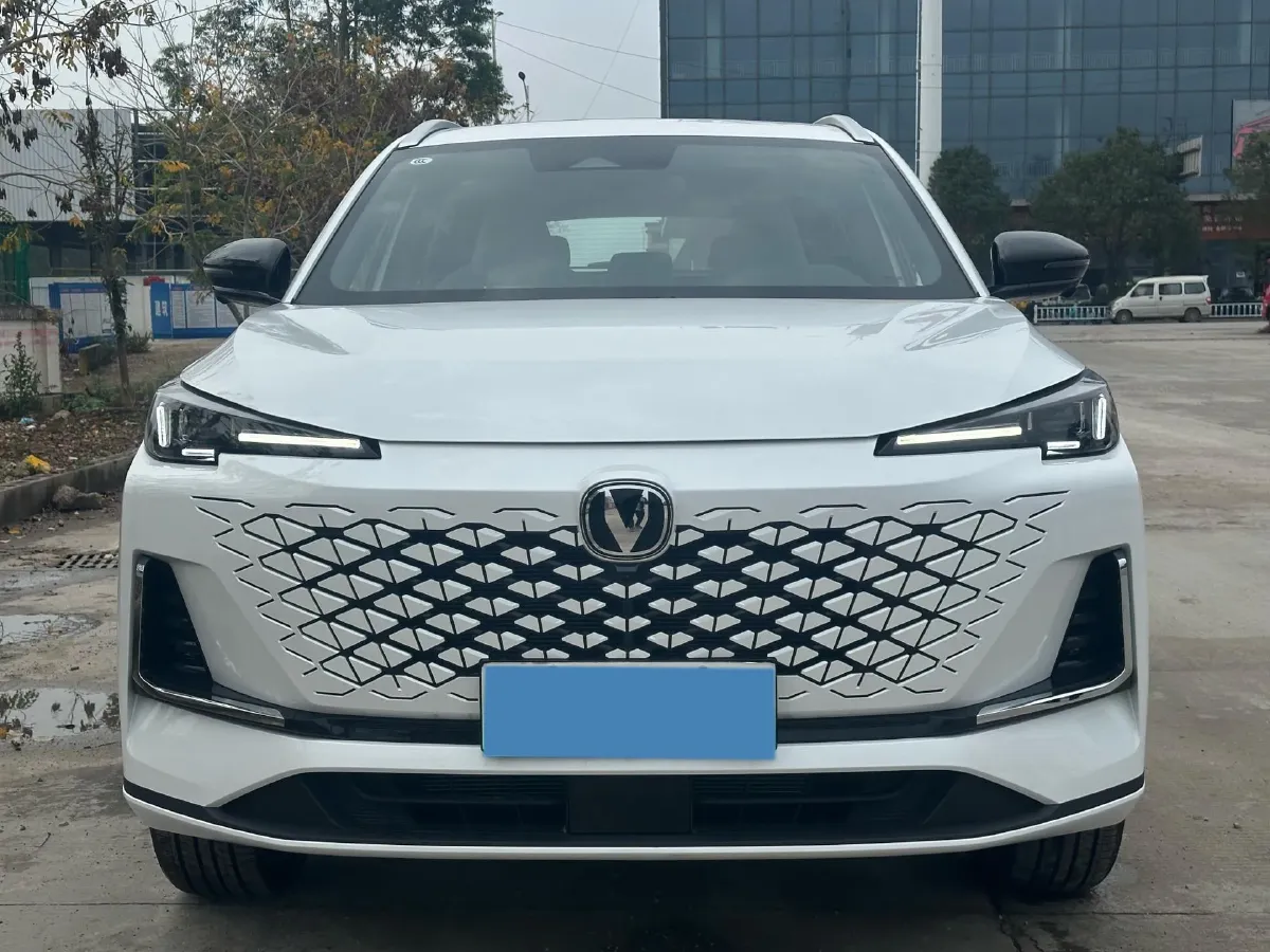 2025 ChangAn CS55PLUS PHEV 1.5L 98HP L4 E-CVT PHEV,autocango,china used car exporter,china ev exporter,chinese used car exporter,chinese used ev exporter
