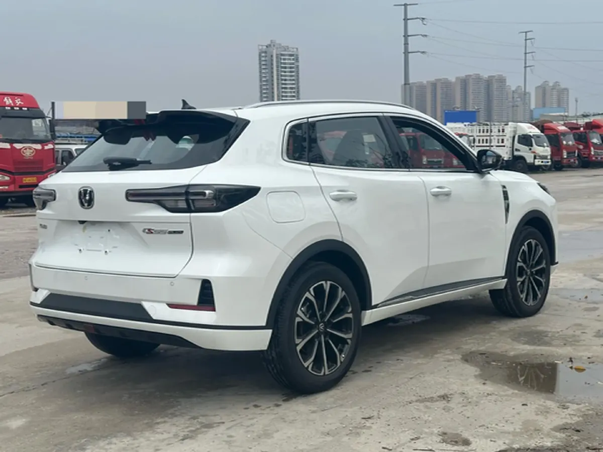 2025 ChangAn CS55PLUS PHEV 1.5L 98HP L4 E-CVT PHEV,autocango,china used car exporter,china ev exporter,chinese used car exporter,chinese used ev exporter
