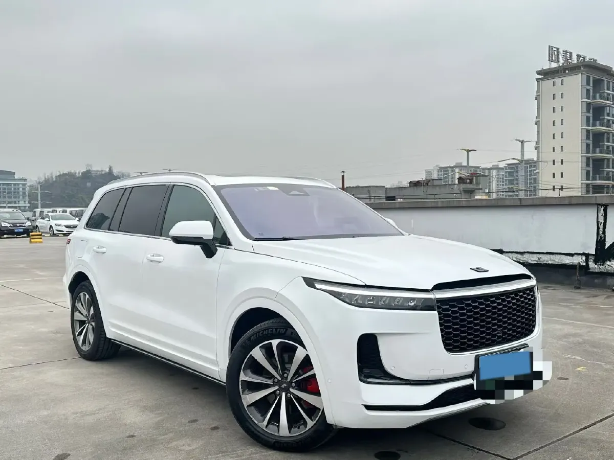2021 Li ONE Range Extended 131HP REEV 40.5KWH,autocango,china used car exporter,china ev exporter,chinese used car exporter,chinese used ev exporter