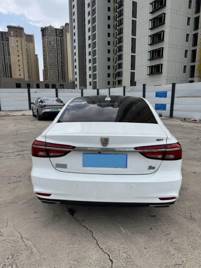 2018 Roewe i6 1.5T 169HP L4 7DCT,autocango,china used car exporter,china ev exporter,chinese used car exporter,chinese used ev exporter