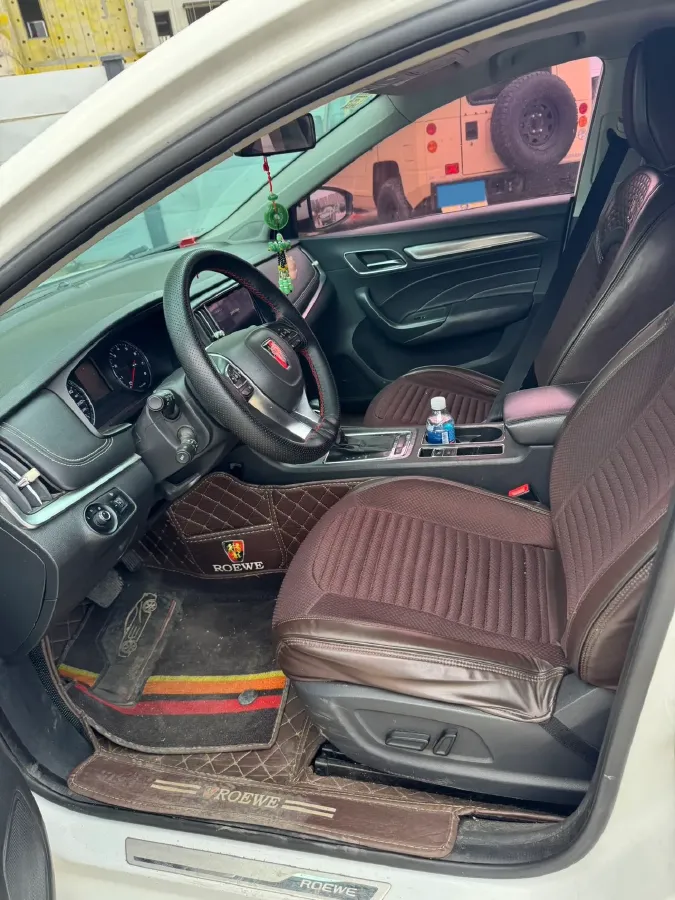 2018 Roewe i6 1.5T 169HP L4 7DCT,autocango,china used car exporter,china ev exporter,chinese used car exporter,chinese used ev exporter