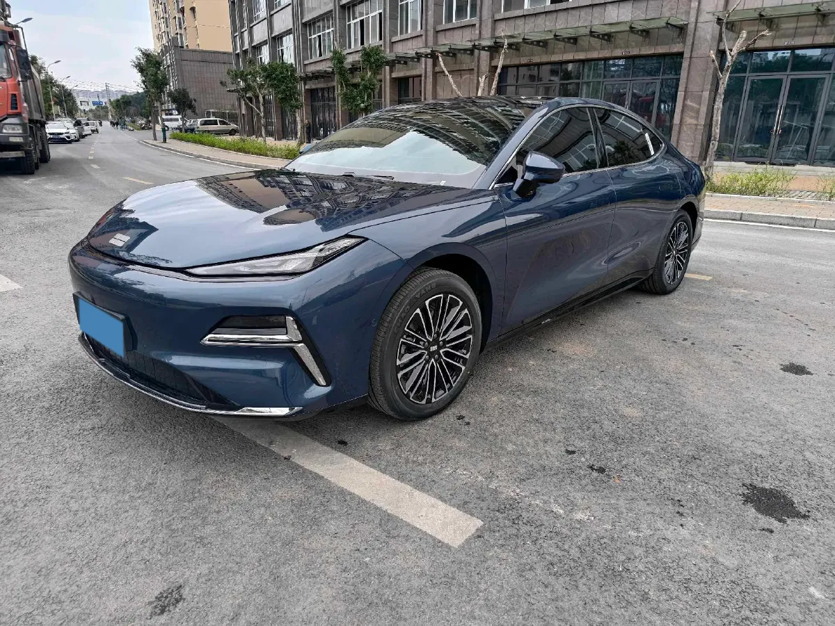 2025 Geely Galaxy Starshine 8 1.5L 112HP L4 1DHT PHEV,autocango,china used car exporter,china ev exporter,chinese used car exporter,chinese used ev exporter