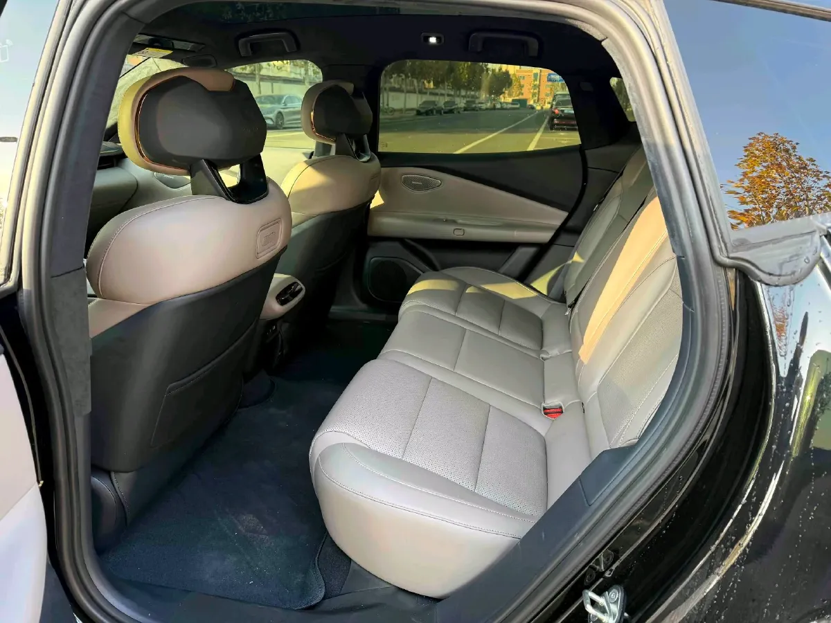 2025 Lexus NX 2.0L 169HP L4 CVT,autocango,china used car exporter,china ev exporter,chinese used car exporter,chinese used ev exporter