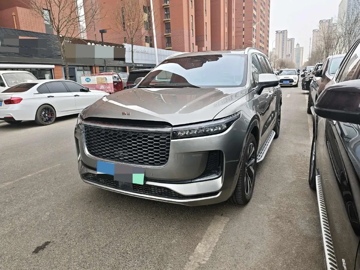 2021 Li ONE Range Extended 131HP REEV 40.5KWH,autocango,china used car exporter,china ev exporter,chinese used car exporter,chinese used ev exporter