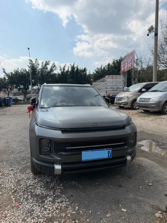 2023 Geely ICON 1.5T 181HP L4 7DCT,autocango,china used car exporter,china ev exporter,chinese used car exporter,chinese used ev exporter