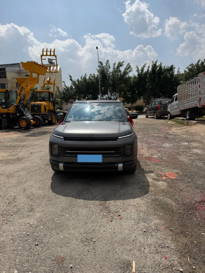 2023 Geely ICON 1.5T 181HP L4 7DCT,autocango,china used car exporter,china ev exporter,chinese used car exporter,chinese used ev exporter