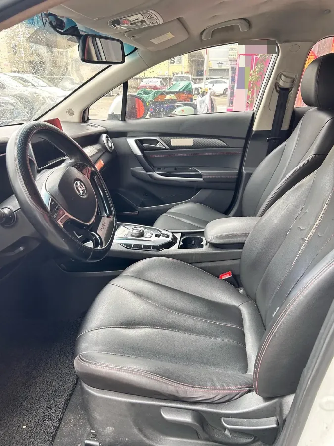 2018 Bestune X80 2.0L 147HP L4 6AT,autocango,china used car exporter,china ev exporter,chinese used car exporter,chinese used ev exporter