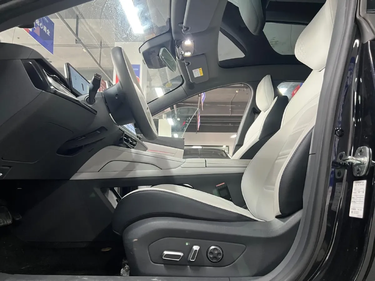 2024 DongFeng eπ eπ007 BEV 56.83KWH,autocango,china used car exporter,china ev exporter,chinese used car exporter,chinese used ev exporter