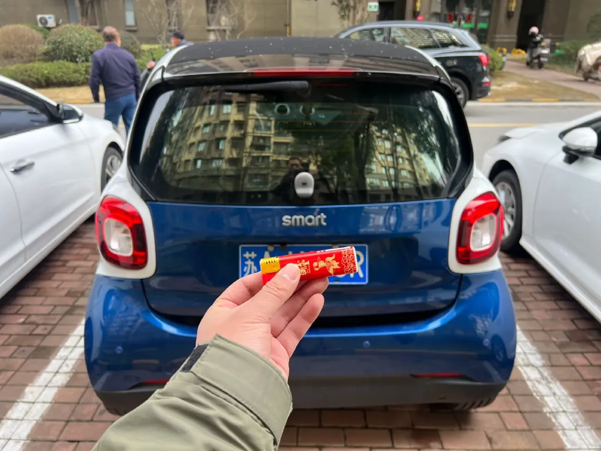 2015 Smart smart fortwo 1.0L 71HP L3 5AMT,autocango,china used car exporter,china ev exporter,chinese used car exporter,chinese used ev exporter