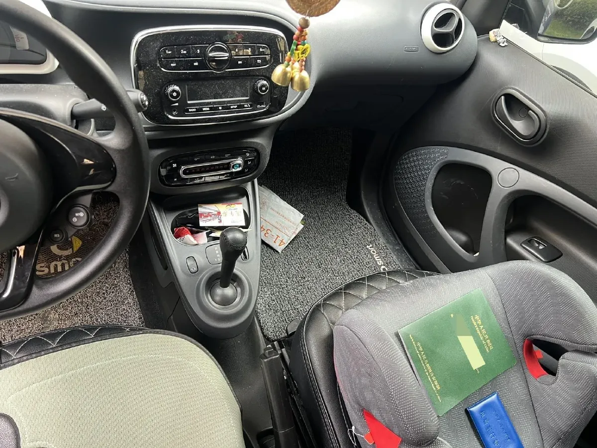 2015 Smart smart fortwo 1.0L 71HP L3 5AMT,autocango,china used car exporter,china ev exporter,chinese used car exporter,chinese used ev exporter