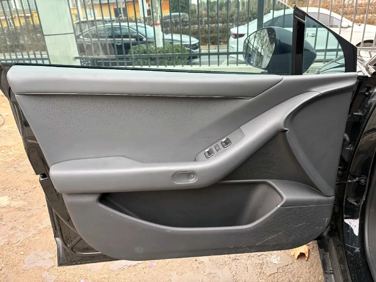 2024 Xpeng P7+ BEV 60.7KWH,autocango,china used car exporter,china ev exporter,chinese used car exporter,chinese used ev exporter