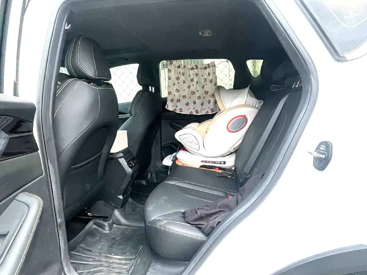 2025 Geely Coolray 1.5T 181HP L4 7DCT,autocango,china used car exporter,china ev exporter,chinese used car exporter,chinese used ev exporter