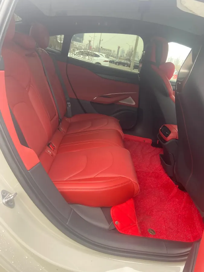 2024 MI SU7 BEV 101KWH,autocango,china used car exporter,china ev exporter,chinese used car exporter,chinese used ev exporter