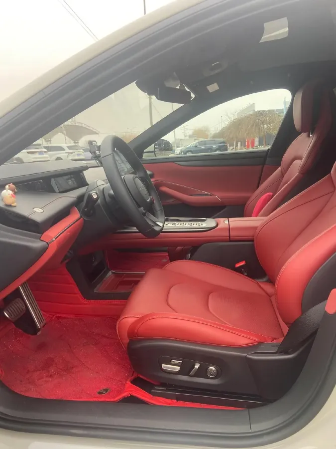 2024 MI SU7 BEV 101KWH,autocango,china used car exporter,china ev exporter,chinese used car exporter,chinese used ev exporter