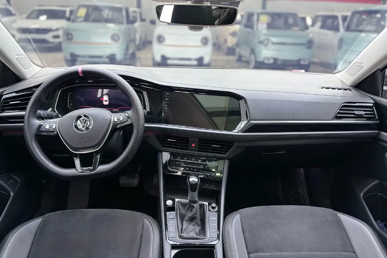 2022 Volkswagen Sagitar 1.4T 150HP L4 7DCT,autocango,china used car exporter,china ev exporter,chinese used car exporter,chinese used ev exporter