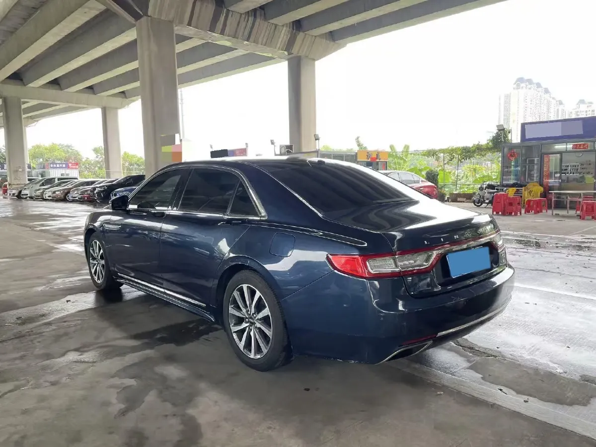 2017 Lincoln Continental 2.0T 261HP L4 6AT,autocango,china used car exporter,china ev exporter,chinese used car exporter,chinese used ev exporter