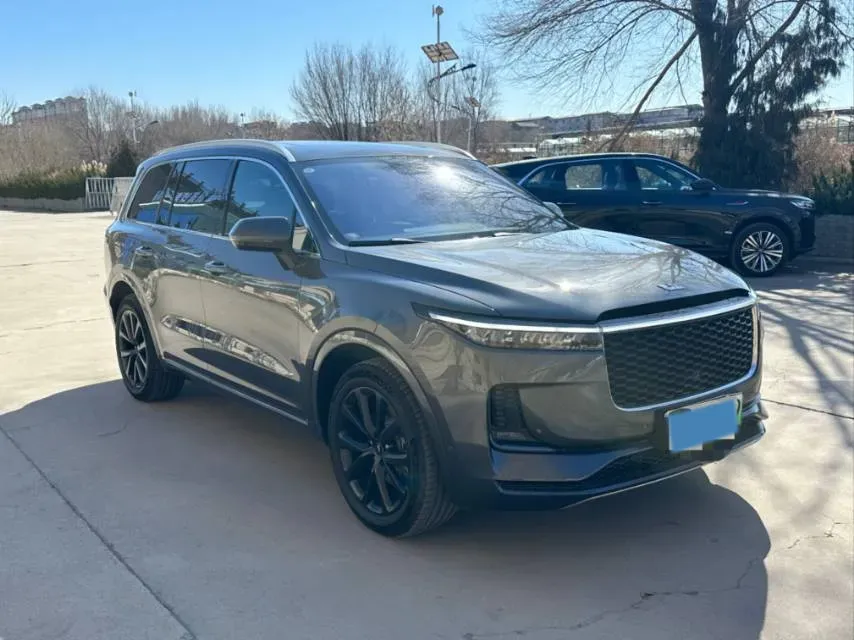 2021 Li ONE Range Extended 131HP REEV 40.5KWH,autocango,china used car exporter,china ev exporter,chinese used car exporter,chinese used ev exporter