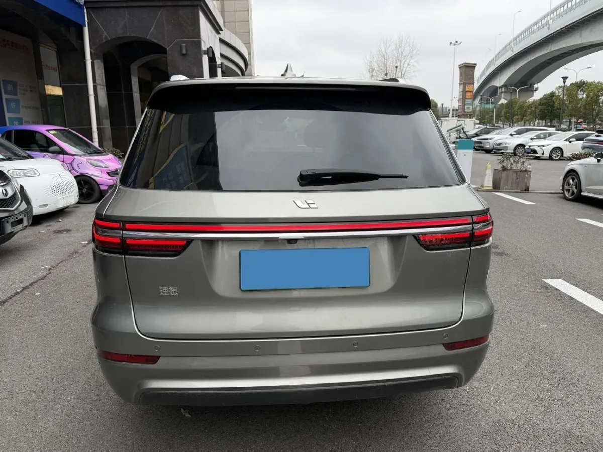 2020 Li ONE Range Extended 131HP REEV 40.5KWH,autocango,china used car exporter,china ev exporter,chinese used car exporter,chinese used ev exporter