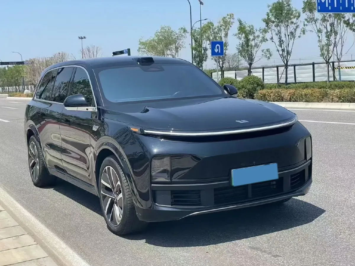 2022 Li L9 Range Extended 154HP REEV 42.6KWH,autocango,china used car exporter,china ev exporter,chinese used car exporter,chinese used ev exporter