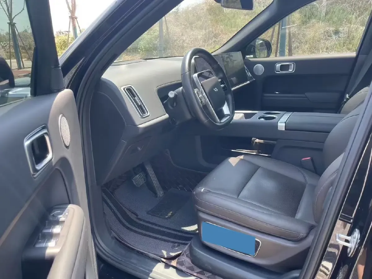 2022 Li L9 Range Extended 154HP REEV 42.6KWH,autocango,china used car exporter,china ev exporter,chinese used car exporter,chinese used ev exporter