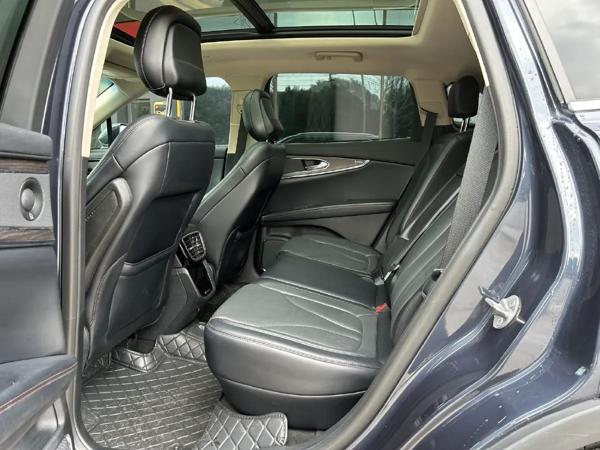 2021 Lincoln Nautilus 2.0T 245HP L4 8AT,autocango,china used car exporter,china ev exporter,chinese used car exporter,chinese used ev exporter