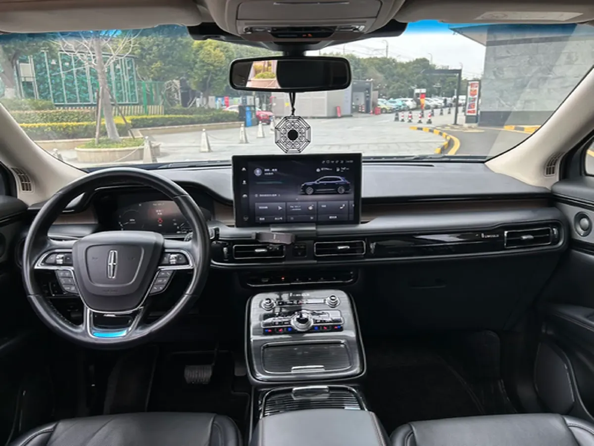 2021 Lincoln Nautilus 2.0T 245HP L4 8AT,autocango,china used car exporter,china ev exporter,chinese used car exporter,chinese used ev exporter