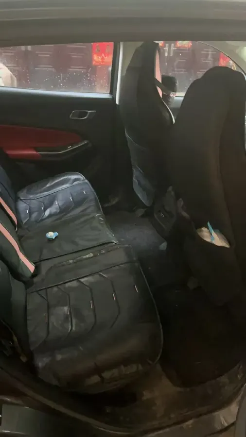 2022 ChangAn Oshan X7 Plus 1.5T 188HP L4 7DCT,autocango,china used car exporter,china ev exporter,chinese used car exporter,chinese used ev exporter