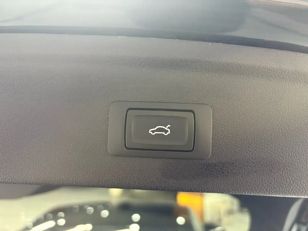 2022 Audi A3 1.4T 150HP L4 7DCT,autocango,china used car exporter,china ev exporter,chinese used car exporter,chinese used ev exporter