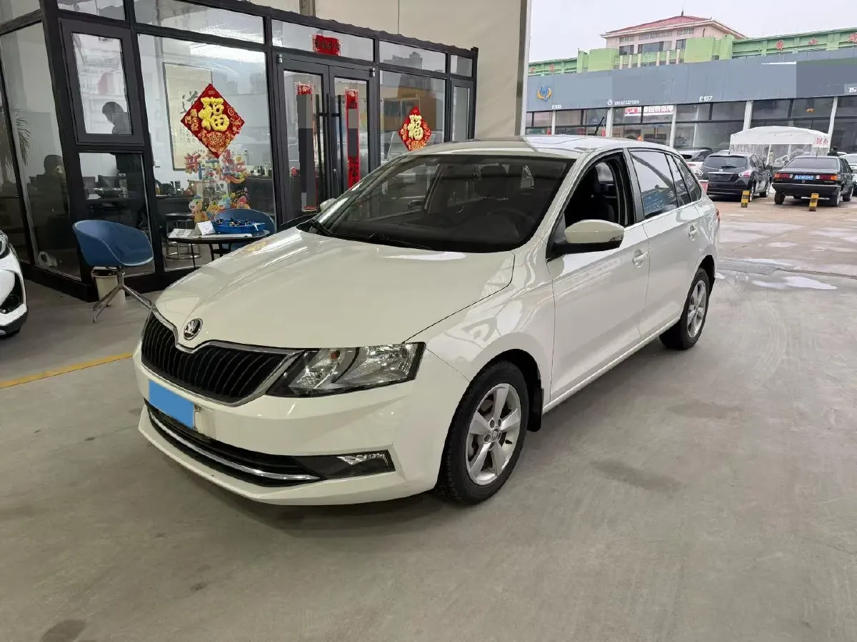 2019 Skoda Rapid Spaceback 1.5L 110HP L4 6AT,autocango,china used car exporter,china ev exporter,chinese used car exporter,chinese used ev exporter