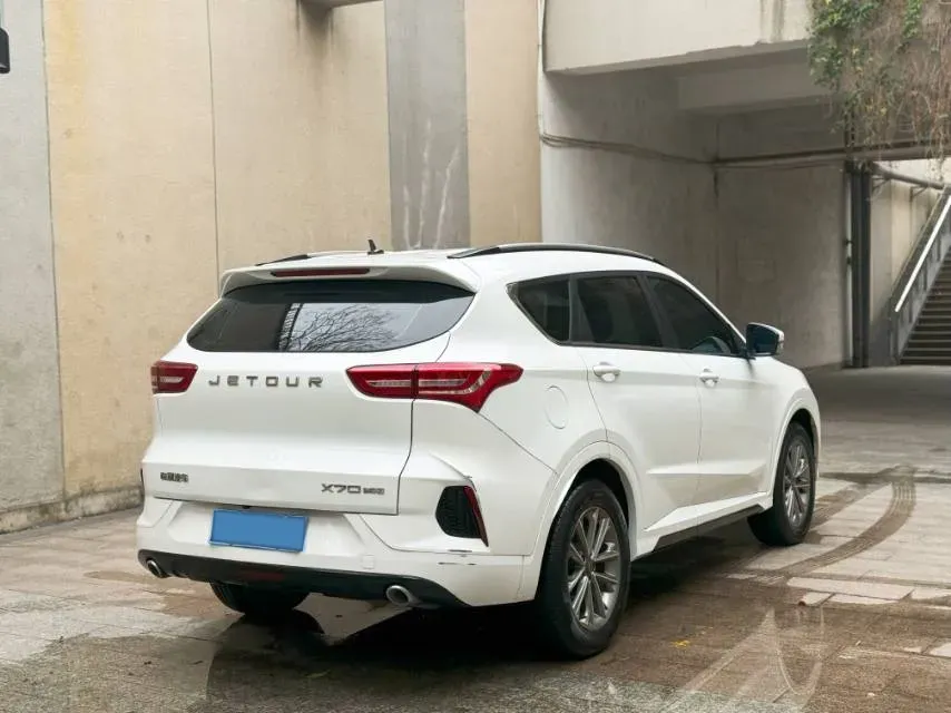 2021 Jetour X70 1.5T 156HP L4 6MT,autocango,china used car exporter,china ev exporter,chinese used car exporter,chinese used ev exporter