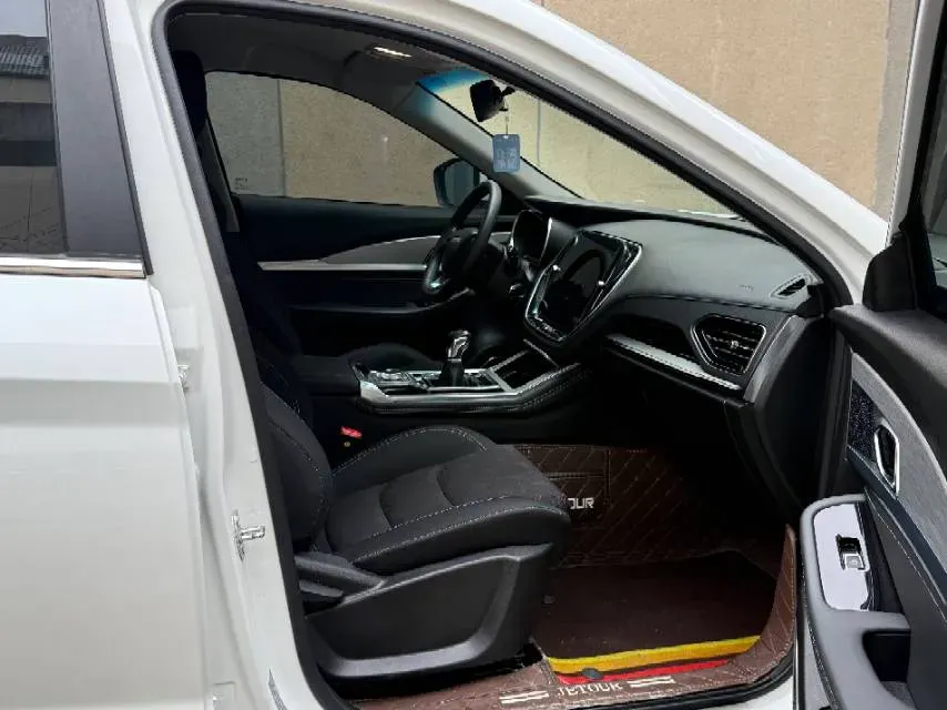 2021 Jetour X70 1.5T 156HP L4 6MT,autocango,china used car exporter,china ev exporter,chinese used car exporter,chinese used ev exporter