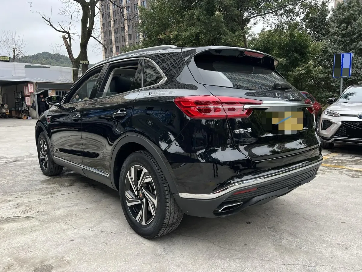 2022 HongQi HS5 2.0T 224HP L4 6AT,autocango,china used car exporter,china ev exporter,chinese used car exporter,chinese used ev exporter