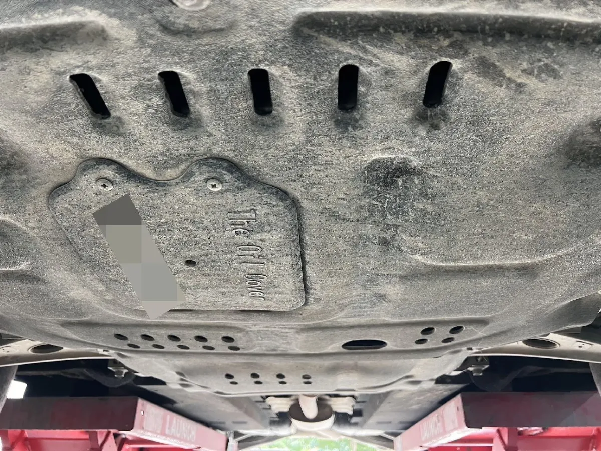 2022 HongQi HS5 2.0T 224HP L4 6AT,autocango,china used car exporter,china ev exporter,chinese used car exporter,chinese used ev exporter