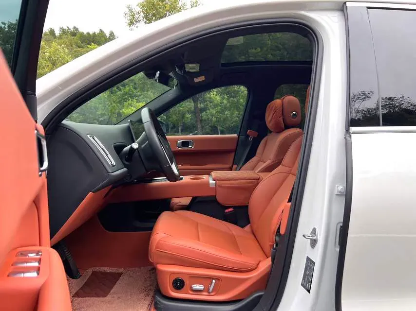 2024 Li L6 Range Extended 154HP L4 REEV 36.8KWH,autocango,china used car exporter,china ev exporter,chinese used car exporter,chinese used ev exporter