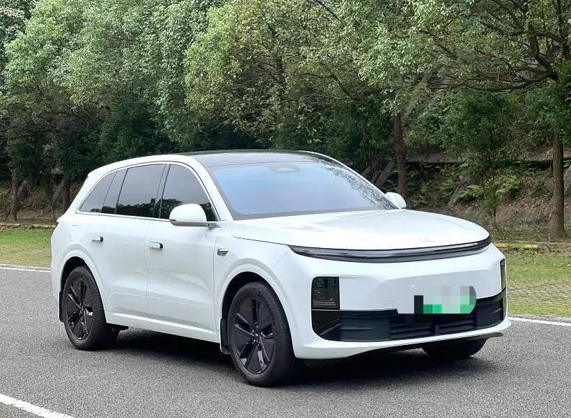 2024 Li L6 Range Extended 154HP L4 REEV 36.8KWH,autocango,china used car exporter,china ev exporter,chinese used car exporter,chinese used ev exporter