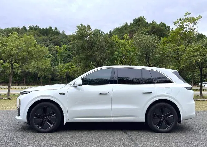 2024 Li L6 Range Extended 154HP L4 REEV 36.8KWH,autocango,china used car exporter,china ev exporter,chinese used car exporter,chinese used ev exporter