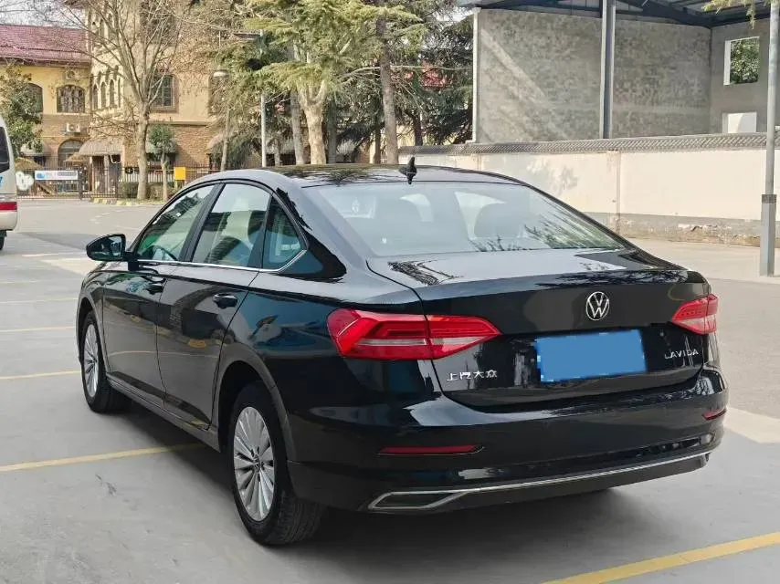 2019 Volkswagen Lavida 1.2T 116HP L4 7DCT,autocango,china used car exporter,china ev exporter,chinese used car exporter,chinese used ev exporter