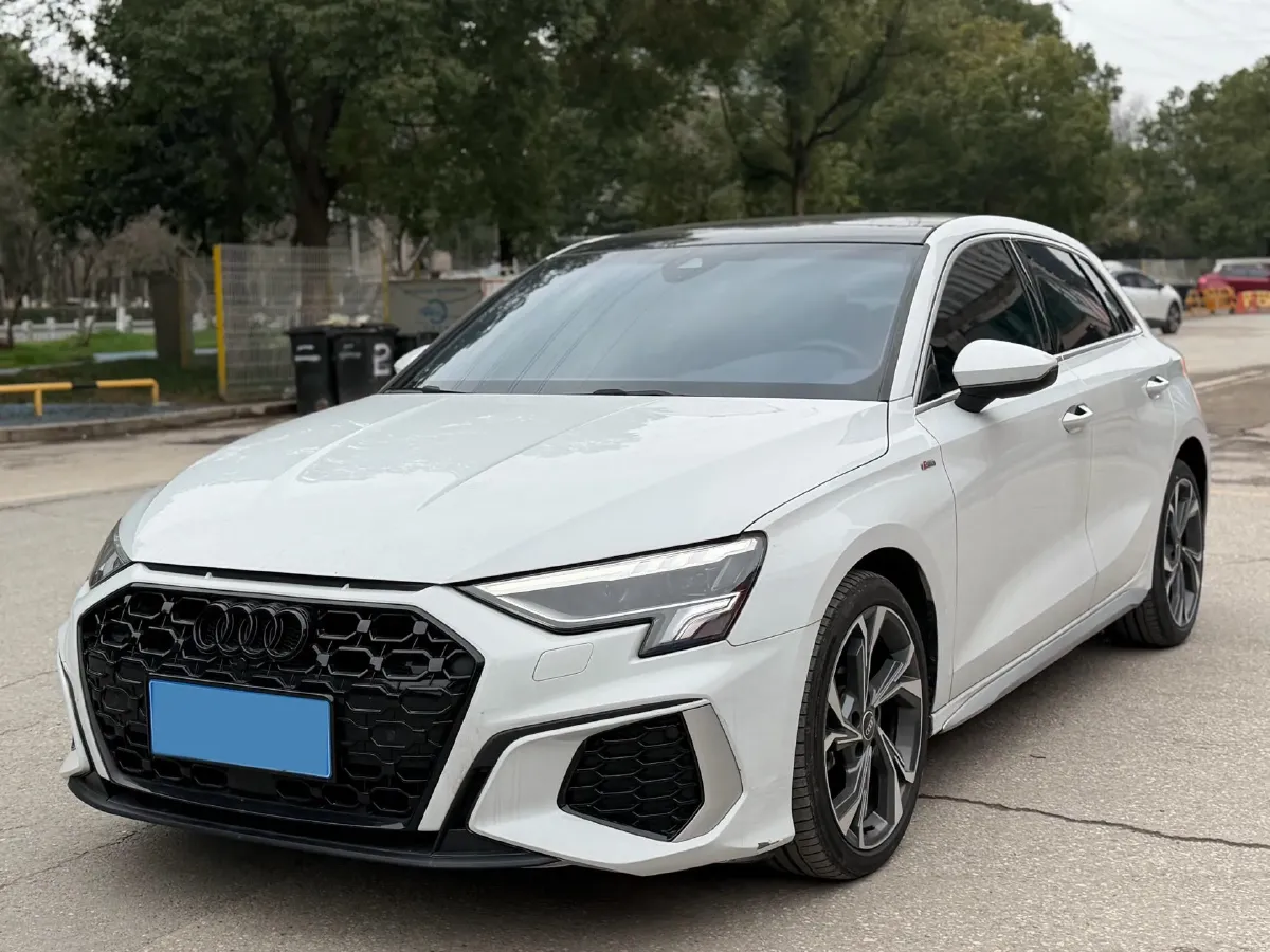 2022 Audi A3 1.4T 150HP L4 7DCT,autocango,china used car exporter,china ev exporter,chinese used car exporter,chinese used ev exporter