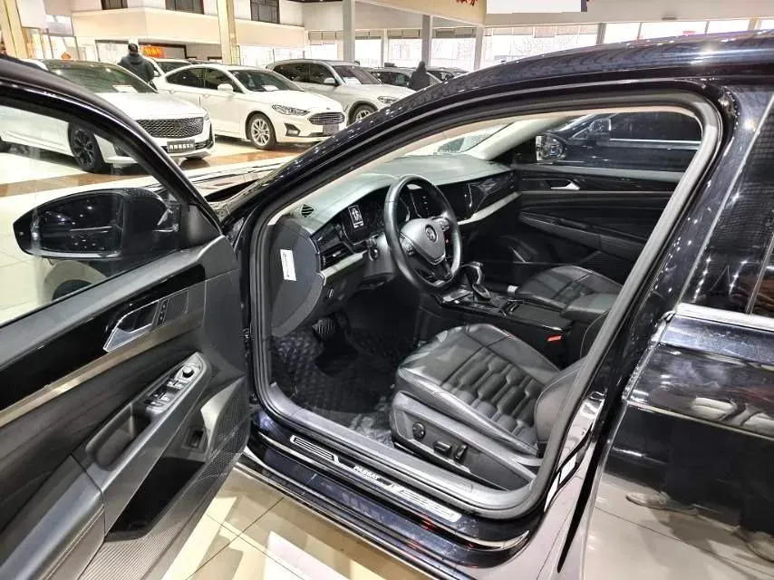 2020 Volkswagen Passat 1.4T 150HP L4 7DCT,autocango,china used car exporter,china ev exporter,chinese used car exporter,chinese used ev exporter