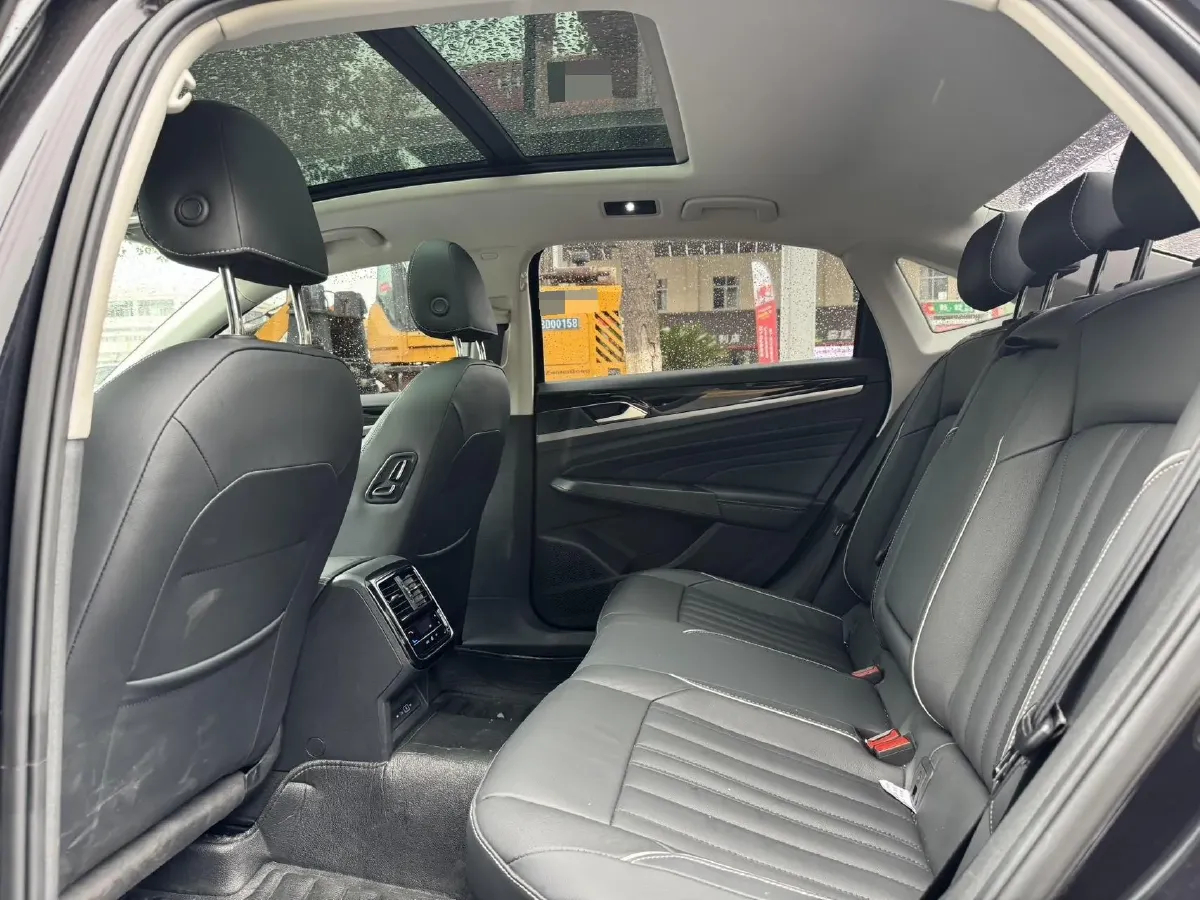 2022 Skoda Kodiak GT 2.0T 186HP L4 7DCT,autocango,china used car exporter,china ev exporter,chinese used car exporter,chinese used ev exporter