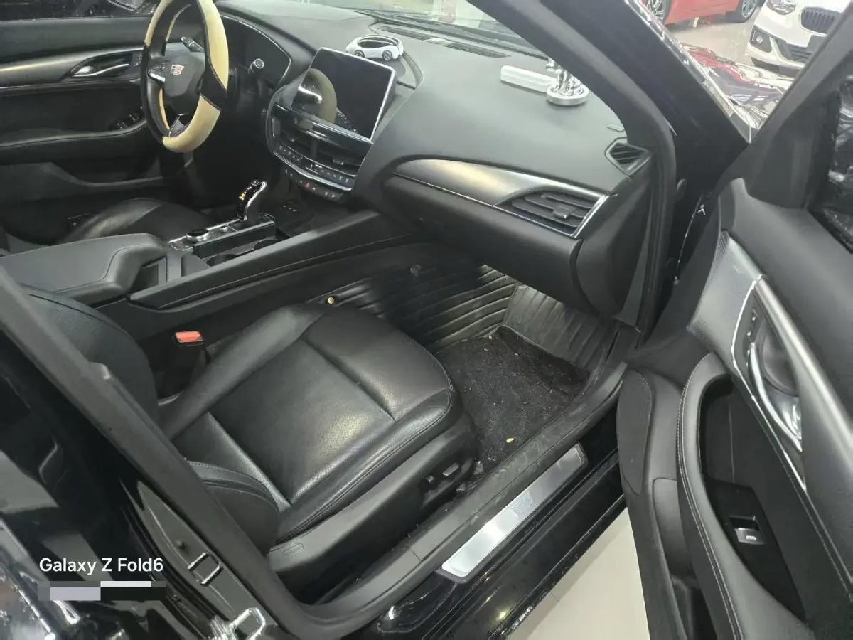 2023 Cadillac CT5 2.0T 237HP L4 10AT,autocango,china used car exporter,china ev exporter,chinese used car exporter,chinese used ev exporter