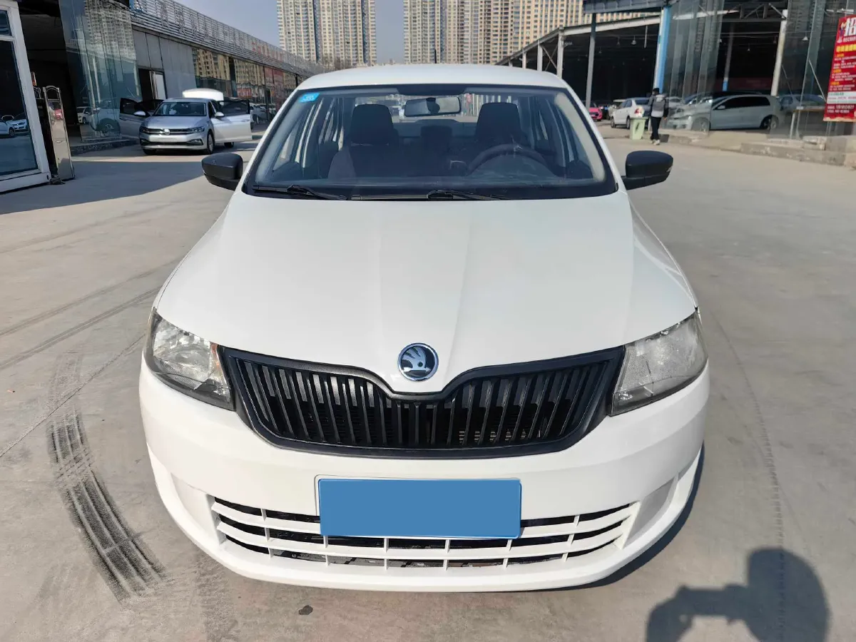 2016 Skoda Rapid 1.6L 110HP L4 6AT,autocango,china used car exporter,china ev exporter,chinese used car exporter,chinese used ev exporter