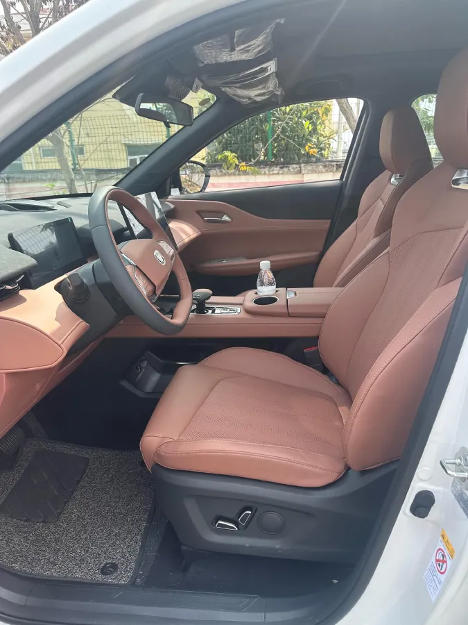 2025 ChangAn UNI-Z 1.5L 98HP L4 E-CVT PHEV,autocango,china used car exporter,china ev exporter,chinese used car exporter,chinese used ev exporter