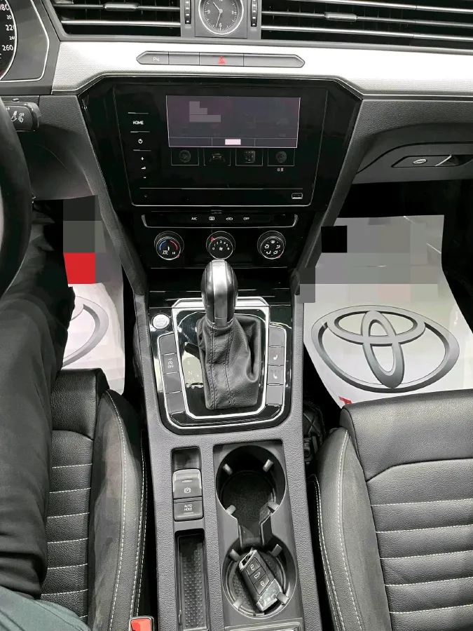 2020 Volkswagen Magotan 1.4T 150HP L4 7DCT,autocango,china used car exporter,china ev exporter,chinese used car exporter,chinese used ev exporter