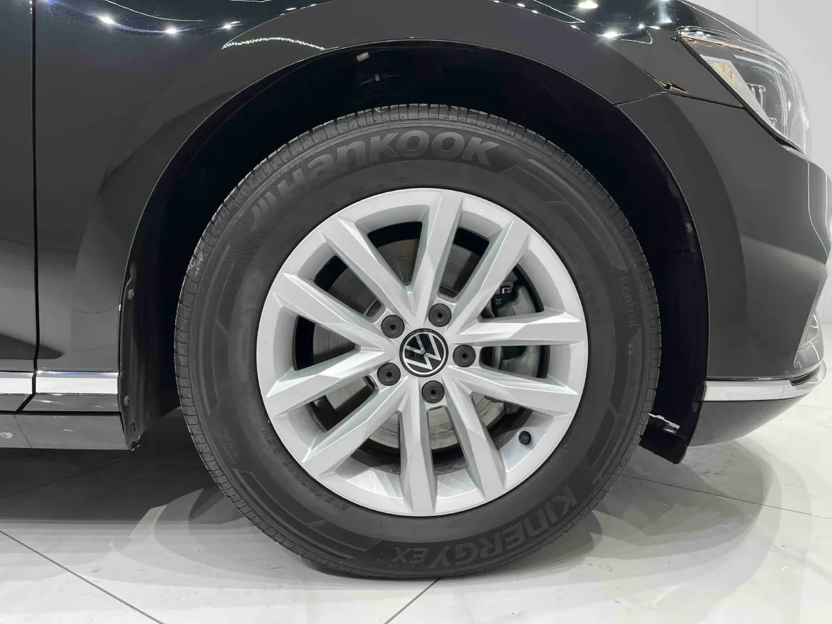 2020 Volkswagen Magotan 1.4T 150HP L4 7DCT,autocango,china used car exporter,china ev exporter,chinese used car exporter,chinese used ev exporter