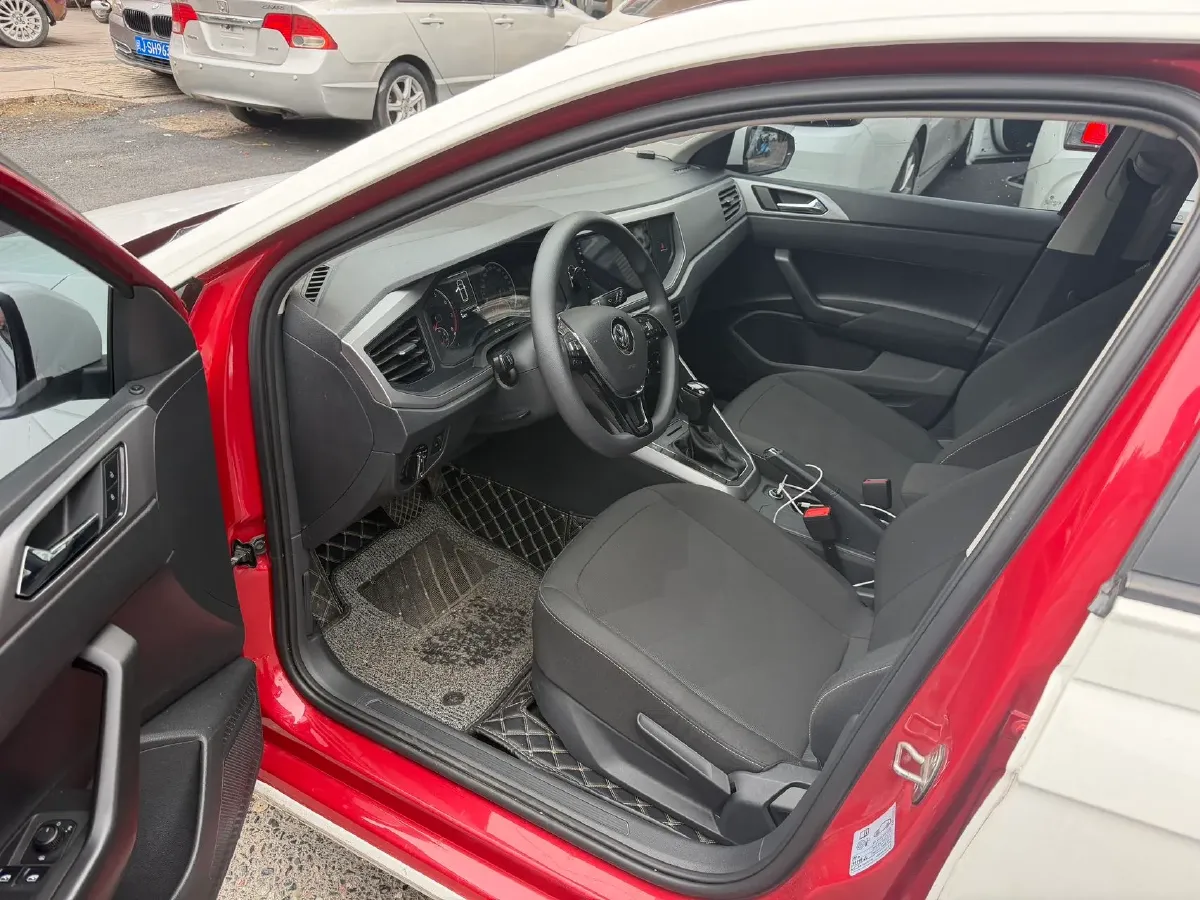 2021 Bestune T55 1.5T 169HP L4 7DCT,autocango,china used car exporter,china ev exporter,chinese used car exporter,chinese used ev exporter