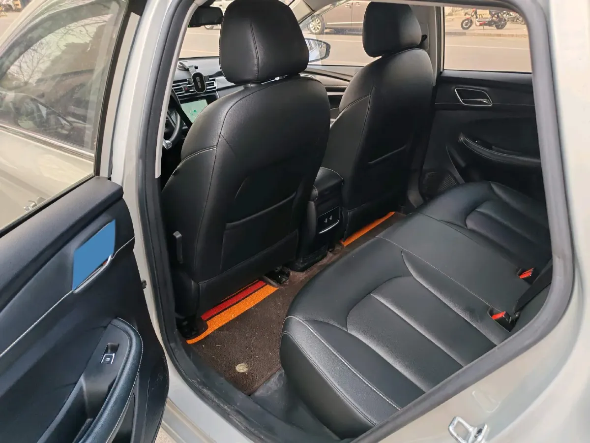 2019 Roewe Ei5 BEV 52.5KWH,autocango,china used car exporter,china ev exporter,chinese used car exporter,chinese used ev exporter