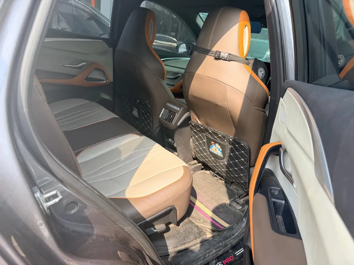 2022 Geely JiaJi 1.5T 177HP L3 7DCT PHEV 15.5KWH,autocango,china used car exporter,china ev exporter,chinese used car exporter,chinese used ev exporter