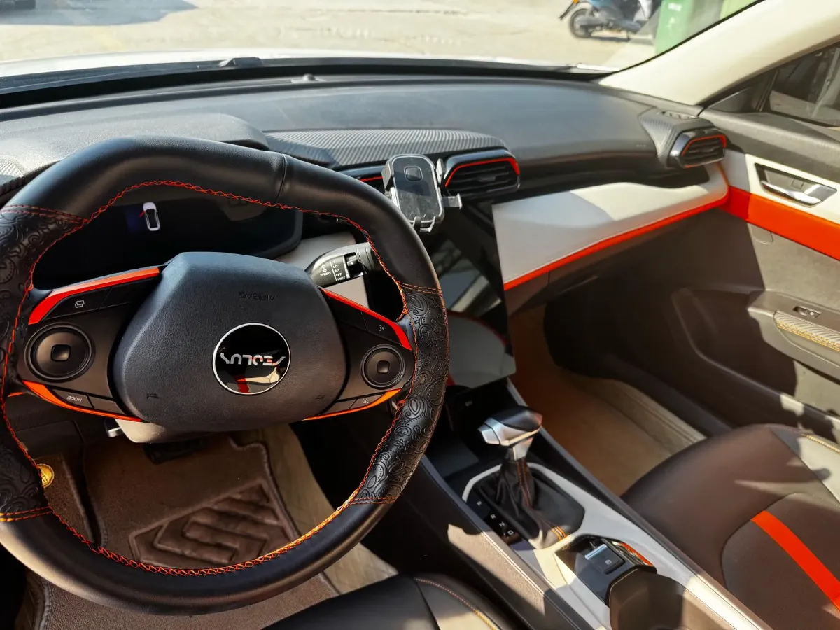 2023 DongFeng Aeolus YiXuan 1.5L 125HP L4 6DCT,autocango,china used car exporter,china ev exporter,chinese used car exporter,chinese used ev exporter