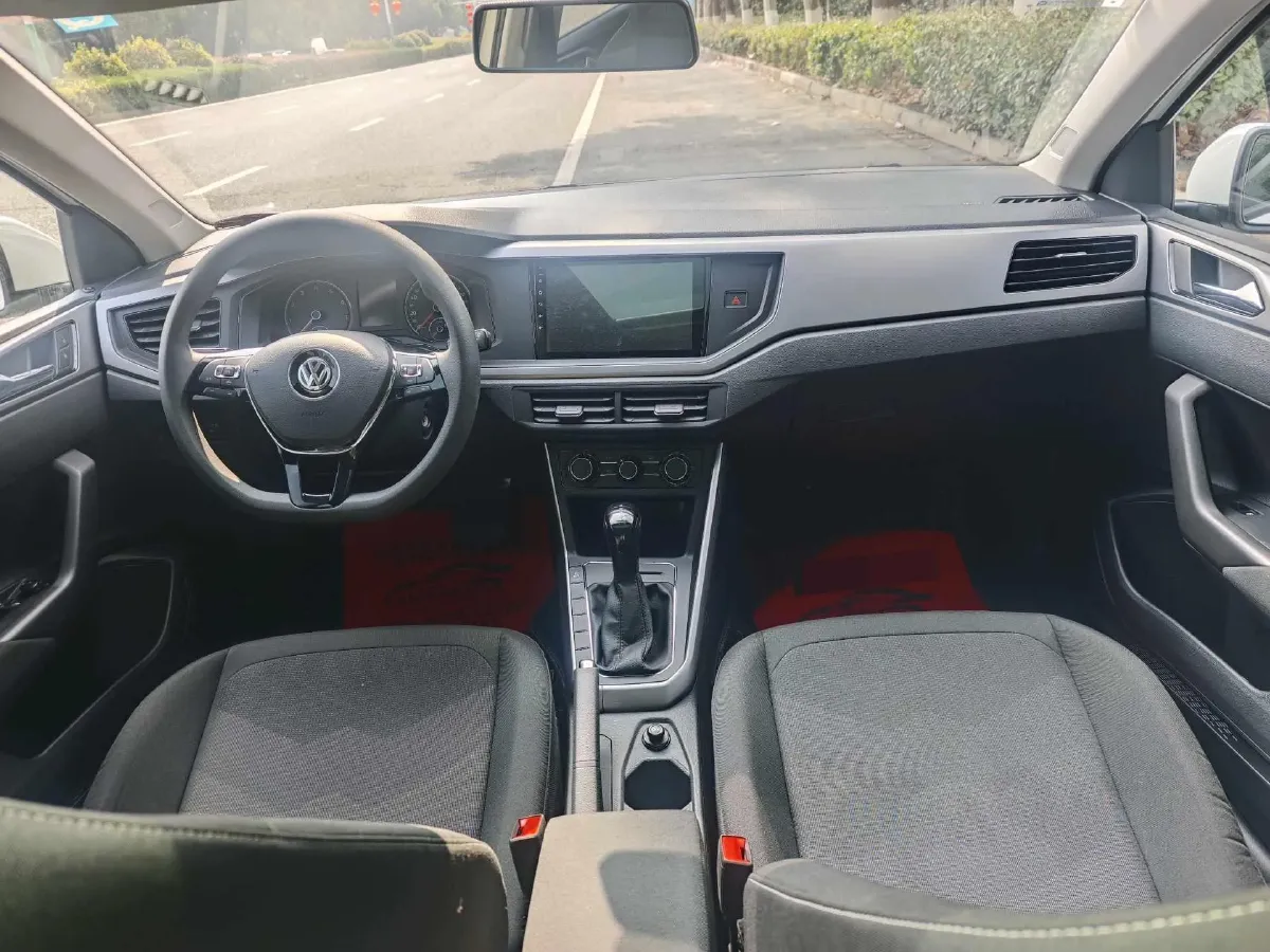 2019 Volkswagen Polo 1.5L 113HP L4 6AT,autocango,china used car exporter,china ev exporter,chinese used car exporter,chinese used ev exporter